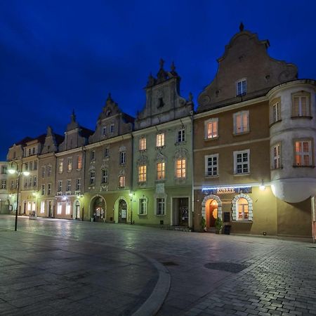 White Vision Apartment Ополе Экстерьер фото