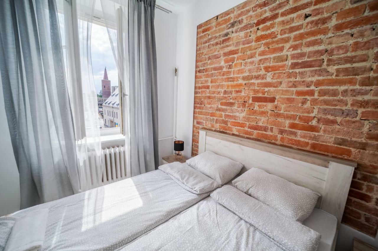White Vision Apartment Ополе Экстерьер фото
